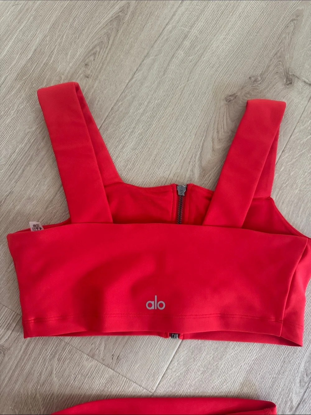 ALO Yoga Red Zip-Front Crop Top & High-Waist Leggings Set